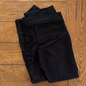 Black Textured Leggings